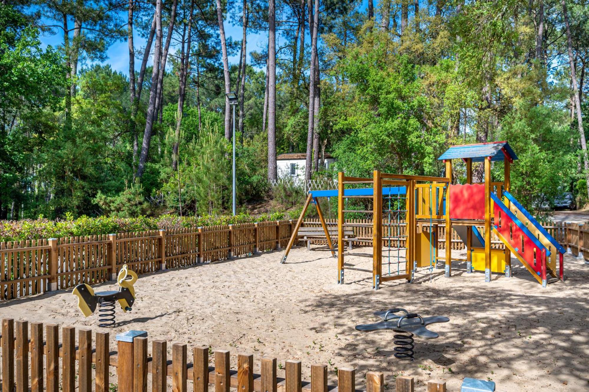 Camping-Village Vacances Les Deux Etangs Seignosse Exteriér fotografie