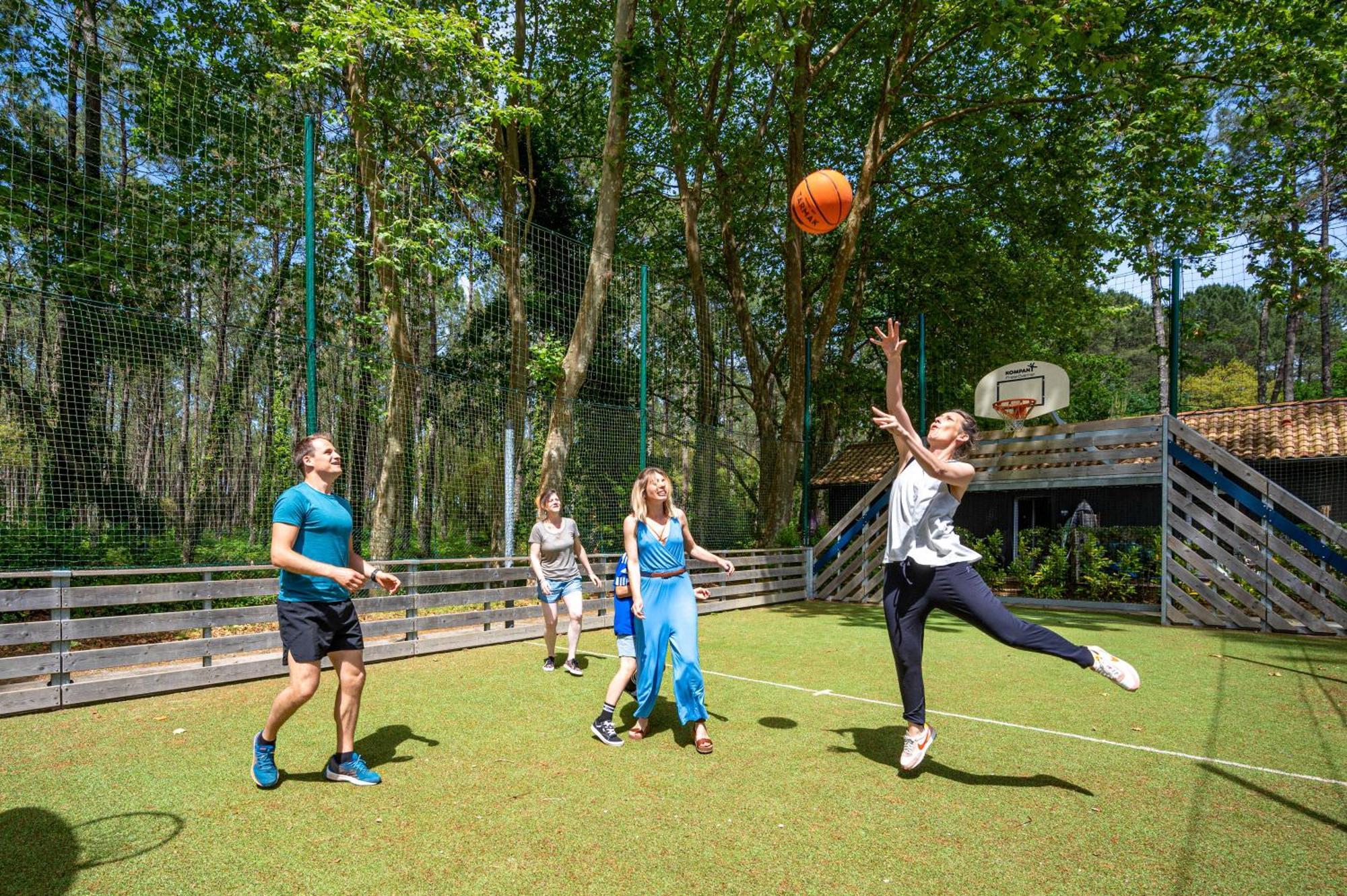 Camping-Village Vacances Les Deux Etangs Seignosse Exteriér fotografie